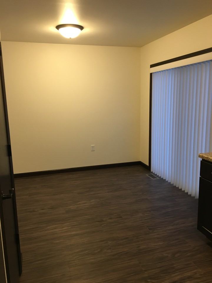60 Alan John Dr - Photo 4 of 13