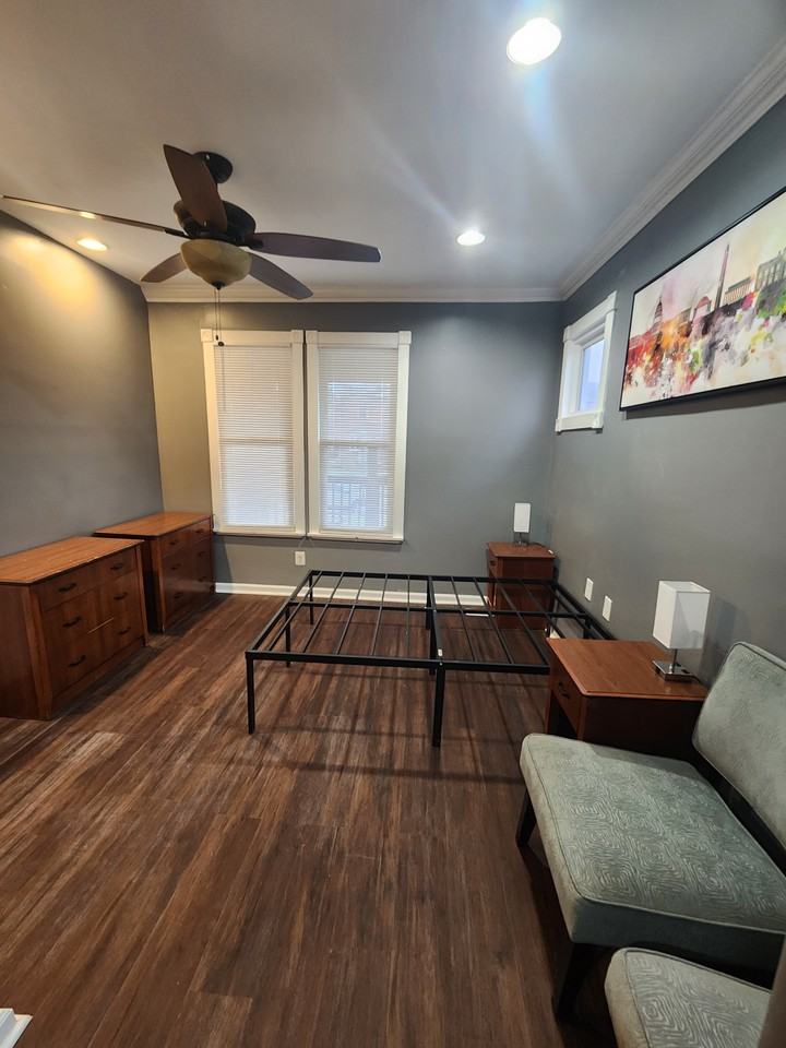 3812 Glengyle Ave #L1 - Photo 3 of 5