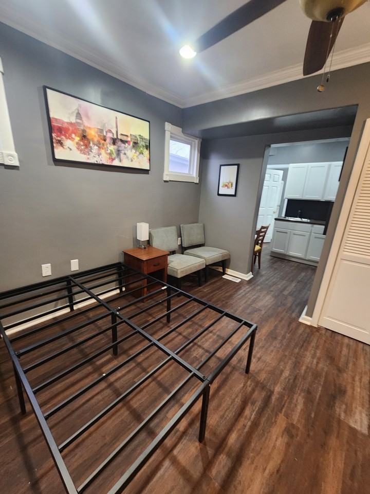3812 Glengyle Ave #L1 - Photo 4 of 5