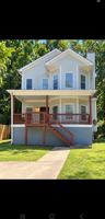 featured image of 1886 E Farris Ave