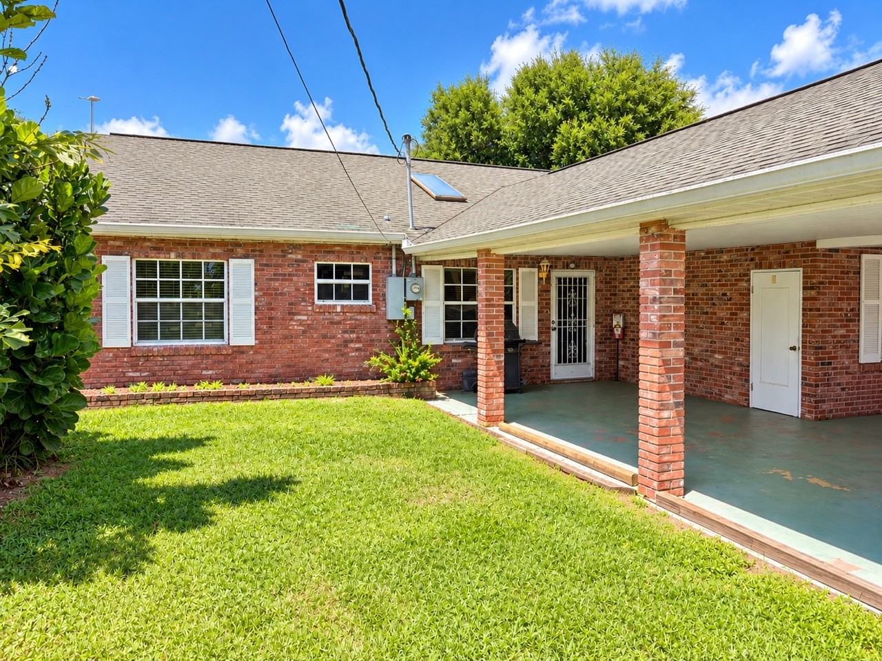254 Cloverleaf Rd - Photo 2 of 20