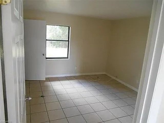 201 Charlotte Ave - Photo 3 of 6