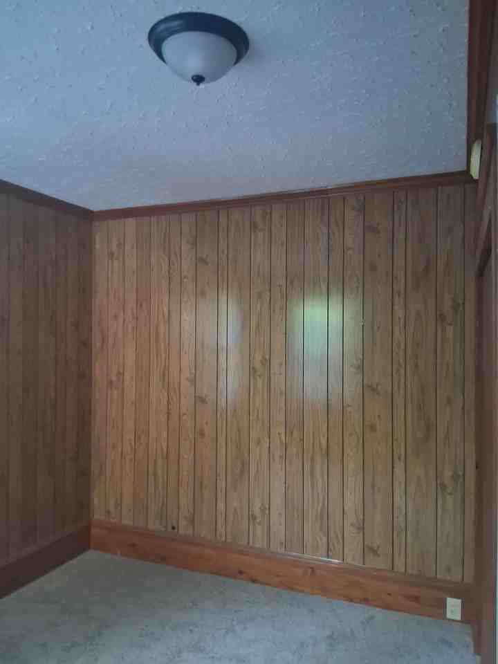 1340 E 93rd St - Photo 7 of 9