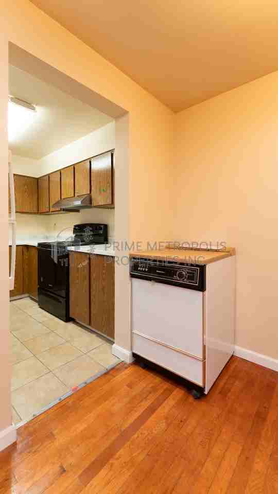 8606 23rd Ave Ne #1 - Photo 3 of 19