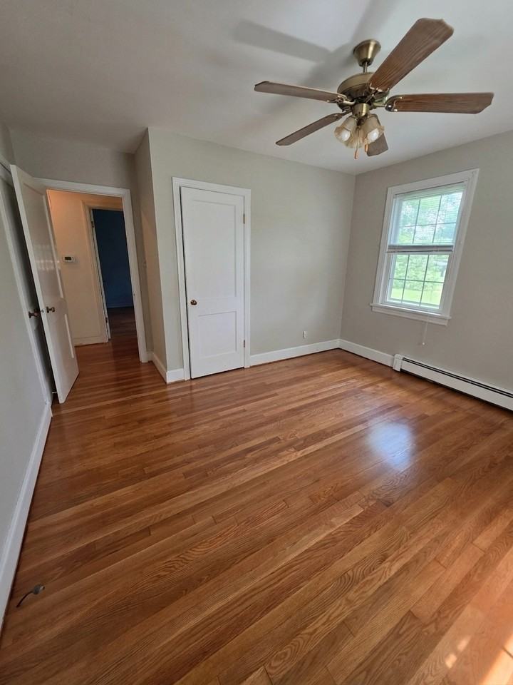 8160 Lee Ave - Photo 2 of 11