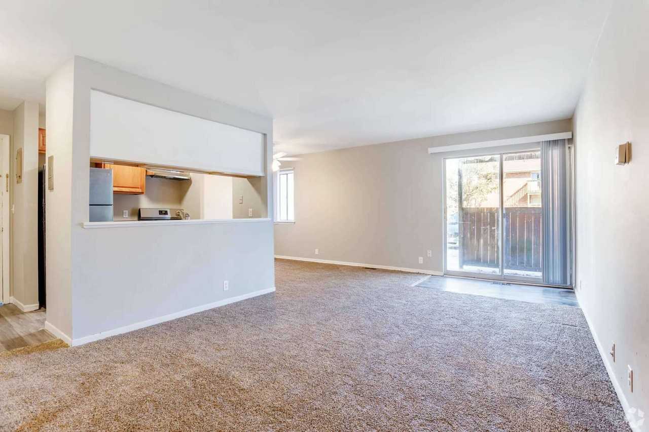 2430 Dexter Ave #2 - Photo 2 of 11