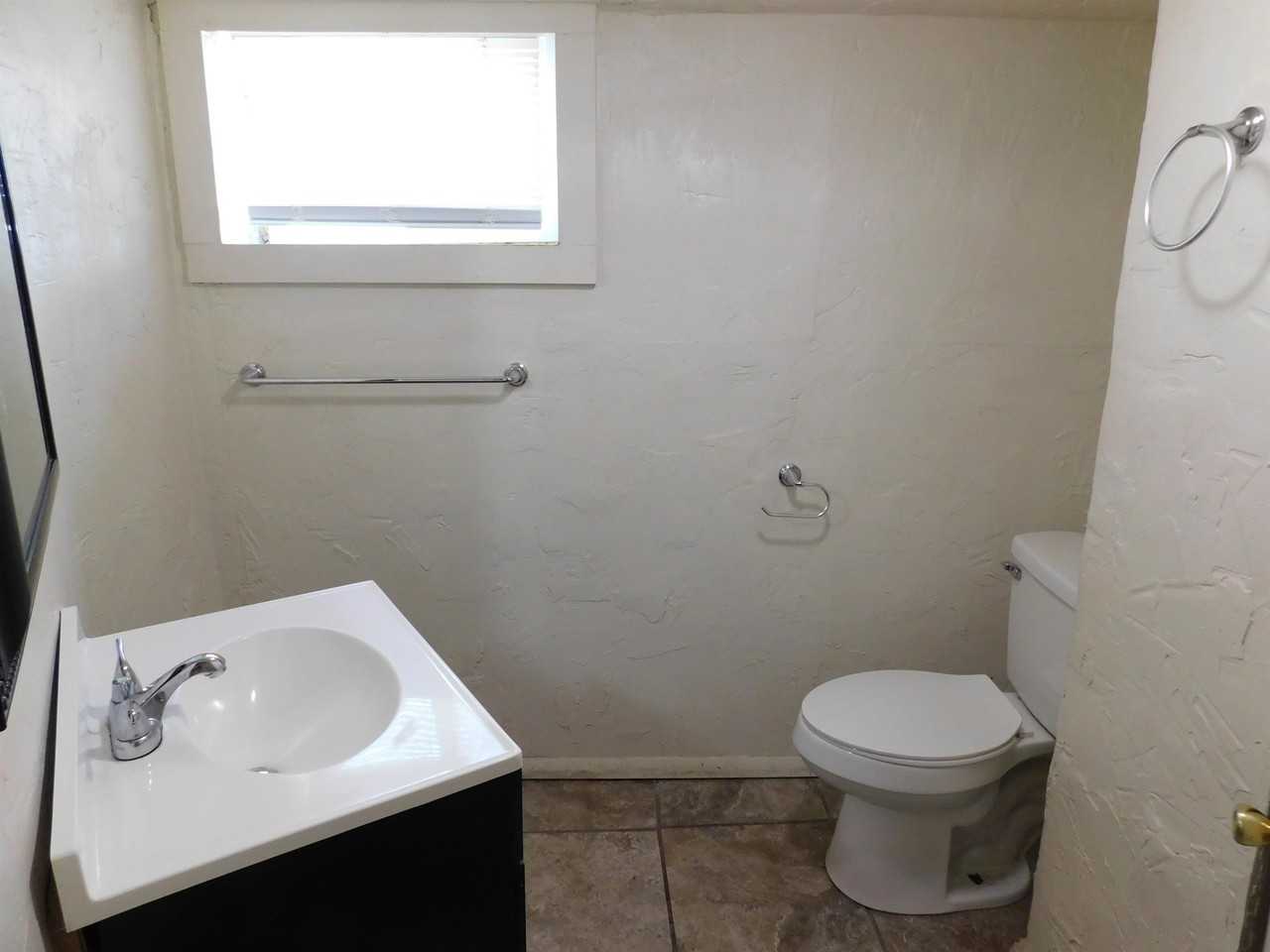 516 Southwest #516 - Photo 3 of 22