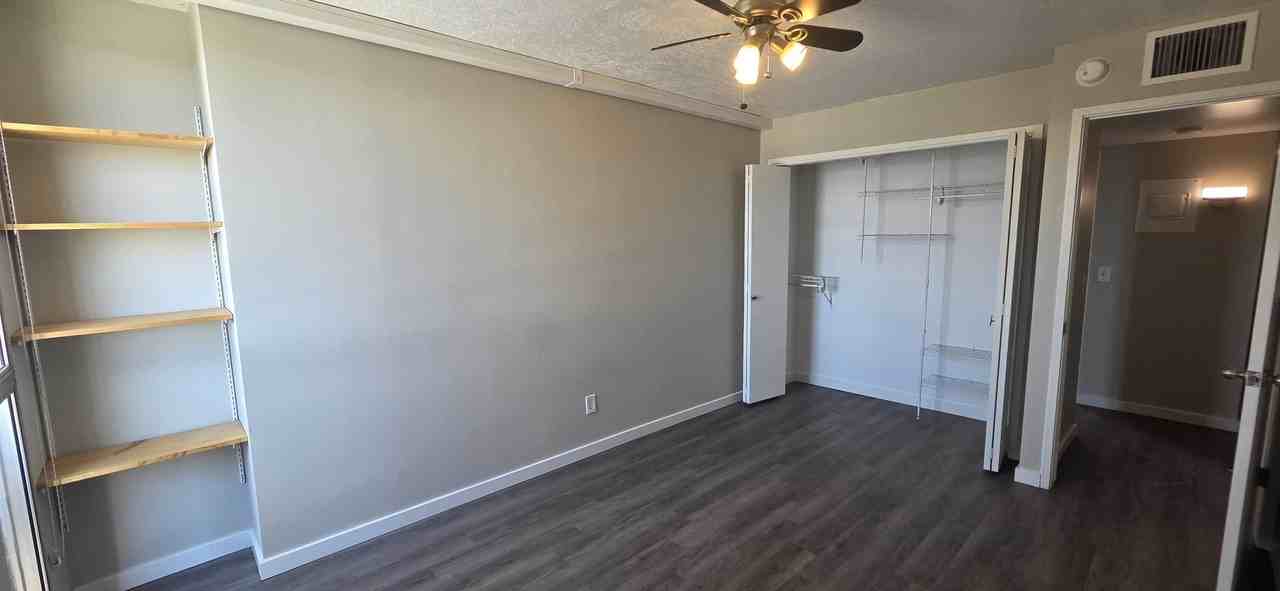 710 Eastsouth, 8H #8H - Photo 3 of 23