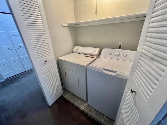 4401 S Semoran Blvd #6 - Photo 3 of 22