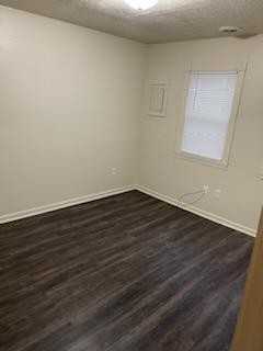 1519 W Perkins Ave #1519 - Photo 3 of 7