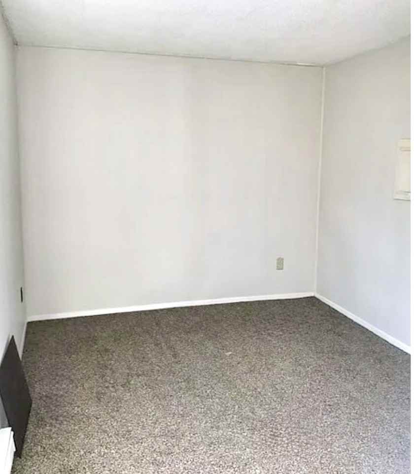 209 W Beardsley Ave #1 - Photo 3 of 12
