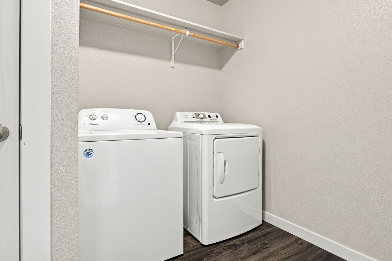 10043 W Campville St - Photo 6 of 24