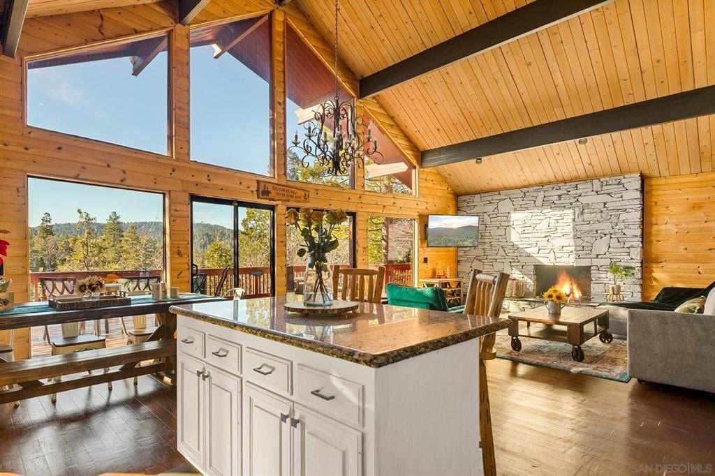 683 Grass Valley Rd - Photo 6 of 27
