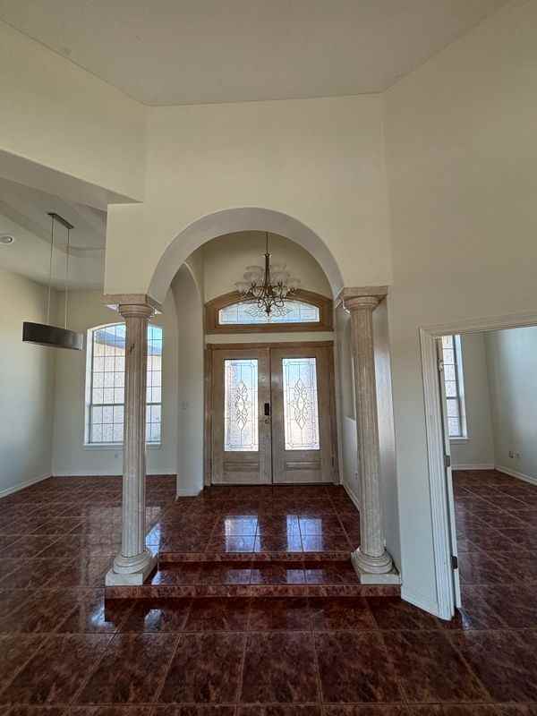 420 W Palm Dr - Photo 3 of 4