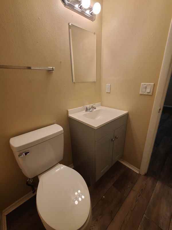 222 Thorn Tree Pl - Photo 3 of 10