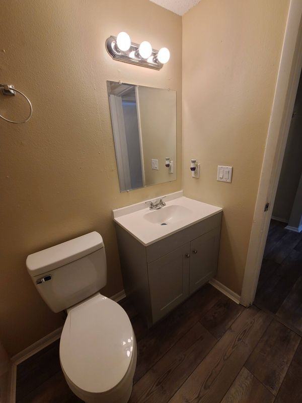 222 Thorn Tree Pl - Photo 4 of 10
