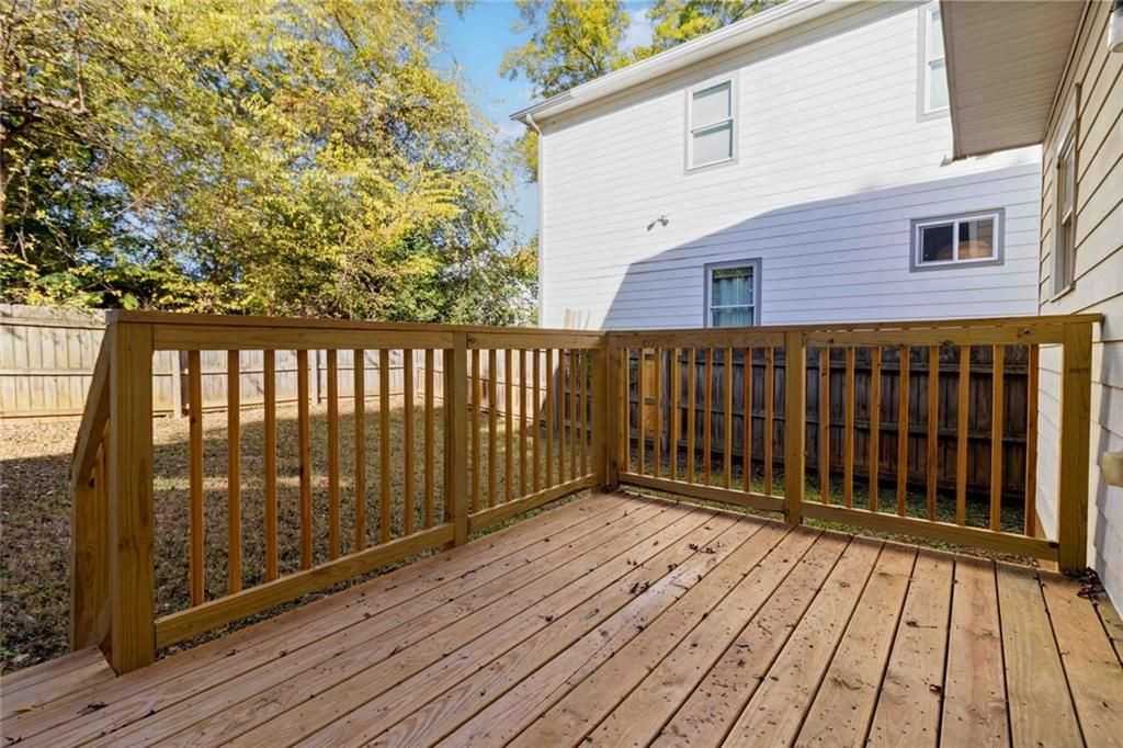 639 Ira St Sw - Photo 7 of 21