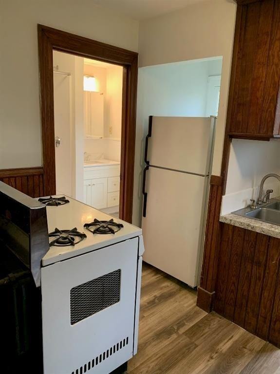 274 Waterman Ave ##4 - Photo 3 of 8