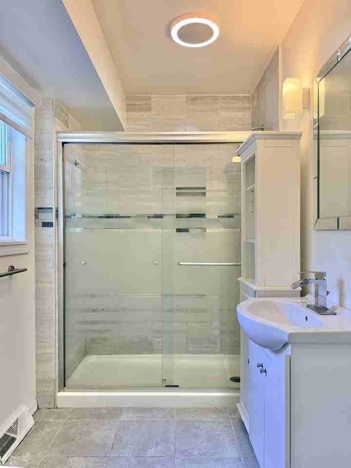 135 Pembroke Rd Sw - Photo 6 of 16
