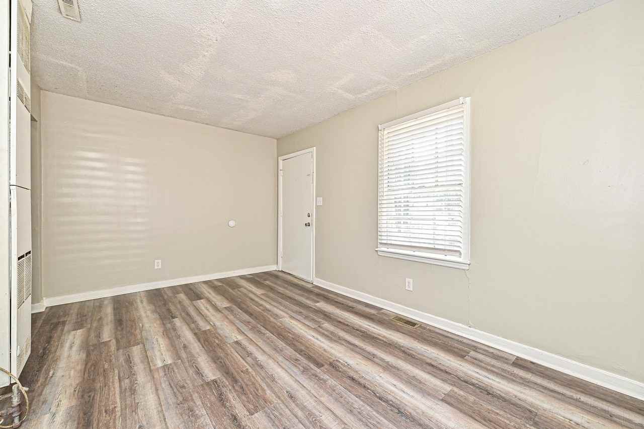 1900 Lasalle St #1 - Photo 4 of 18