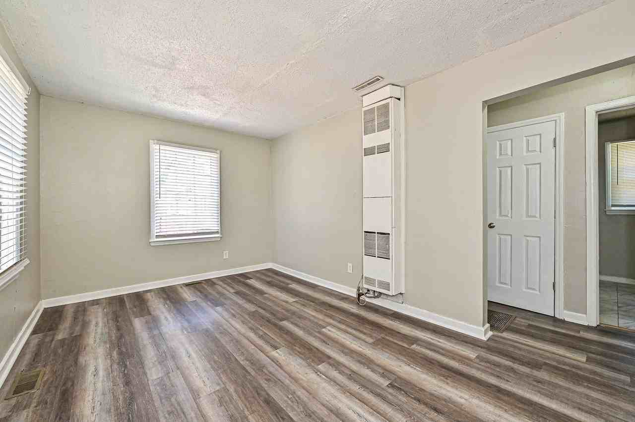 1900 Lasalle St #1 - Photo 6 of 18