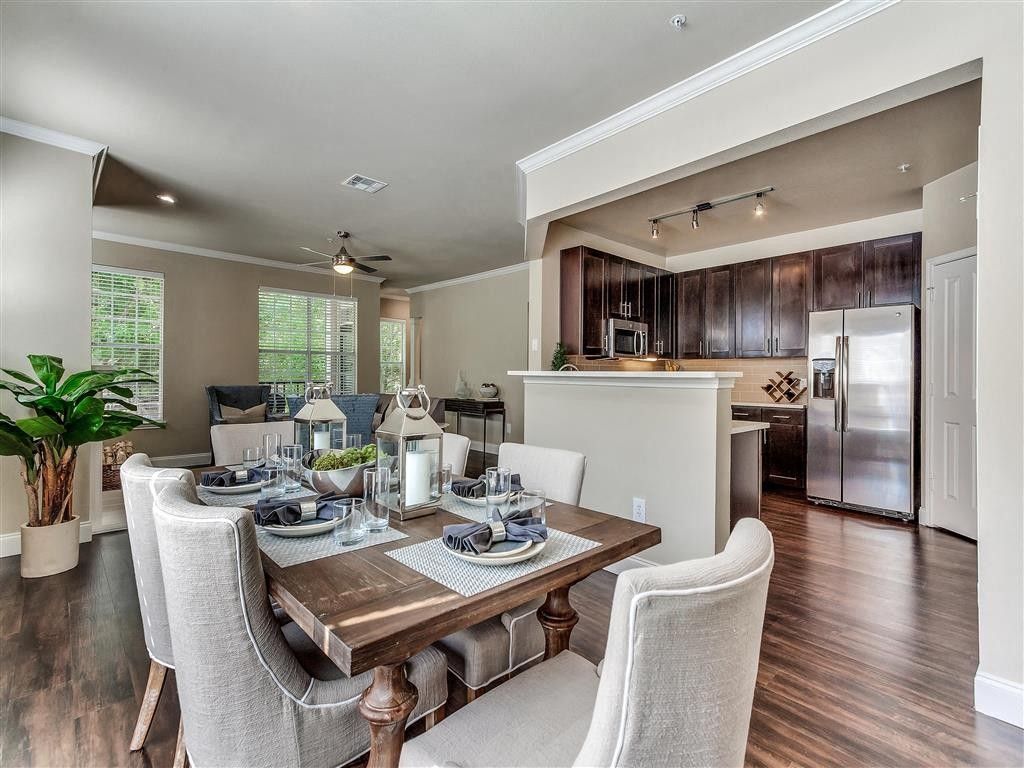 The Caruth Premier Townhome Apartments - Photo 3 of 36