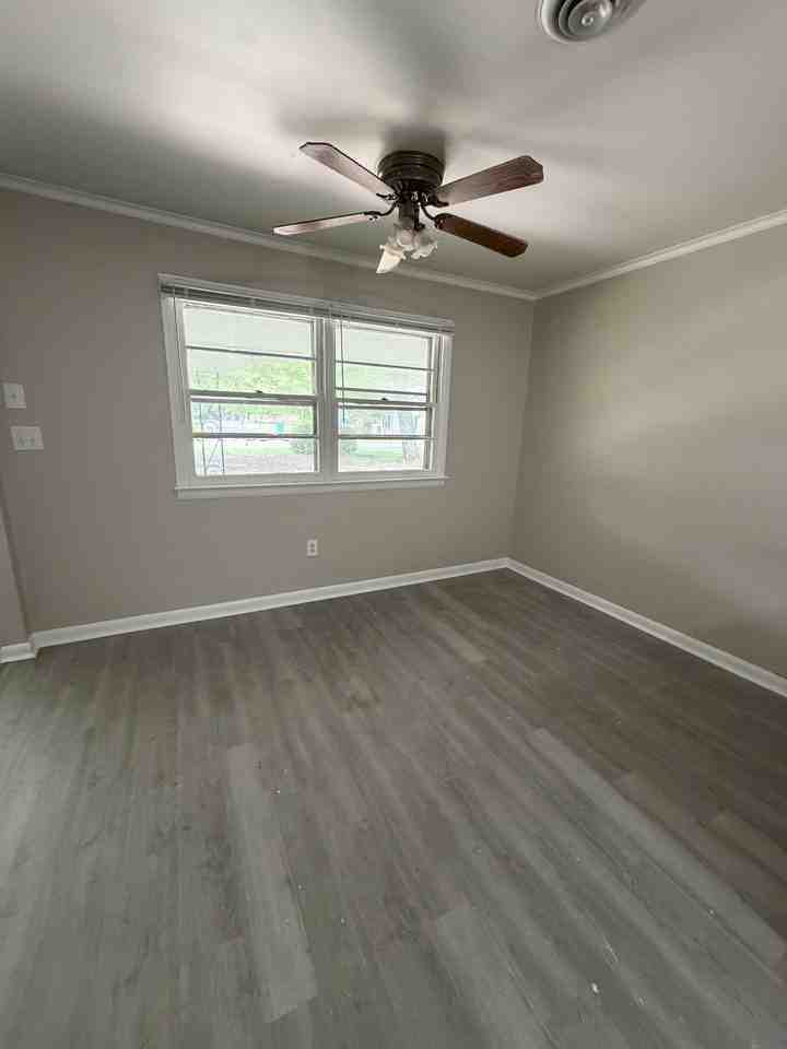 137 Honeysuckle Dr #B - Photo 6 of 9