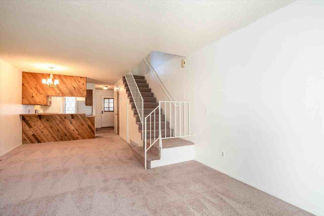 8972 W Dartmouth Pl - Photo 4 of 38