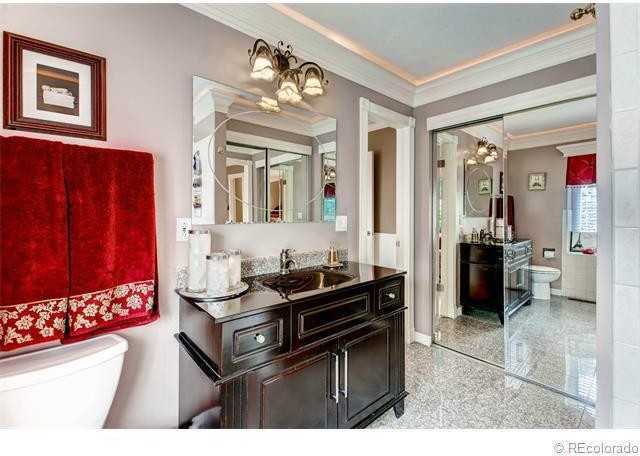 7795 S Poplar Way - Photo 3 of 38