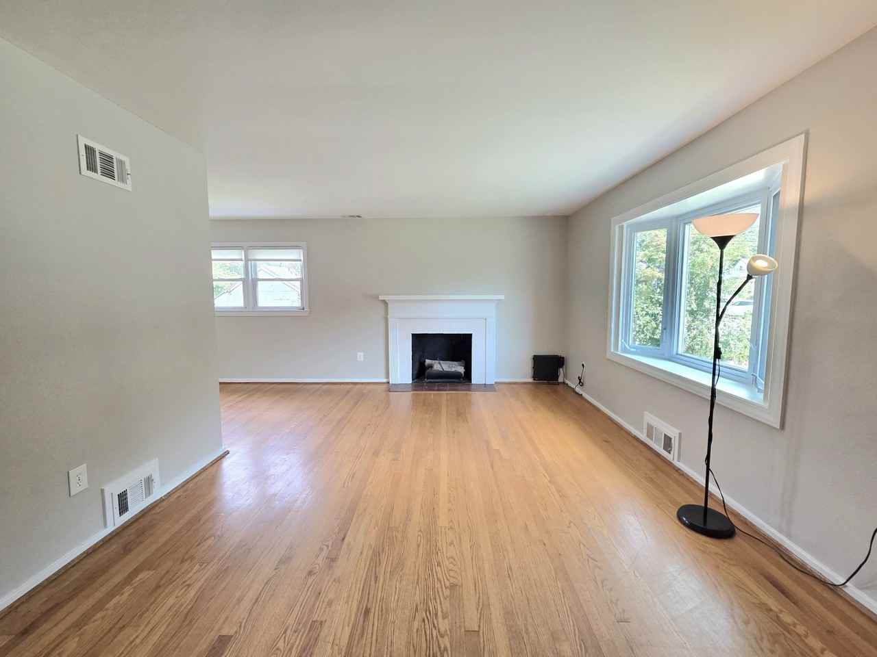 7020 Quander Rd - Photo 3 of 18