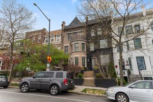 featured image of 2421 1st St Nw #1