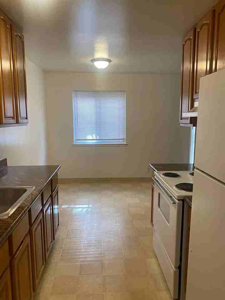 667 Villa St #2 - Photo 2 of 7
