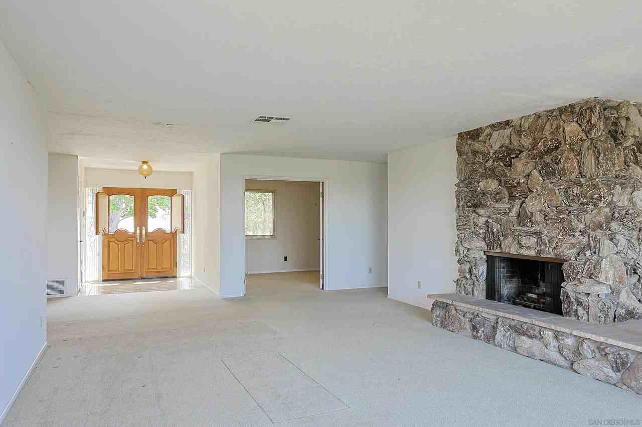4346 Mount Helix Highlands Dr - Photo 4 of 20