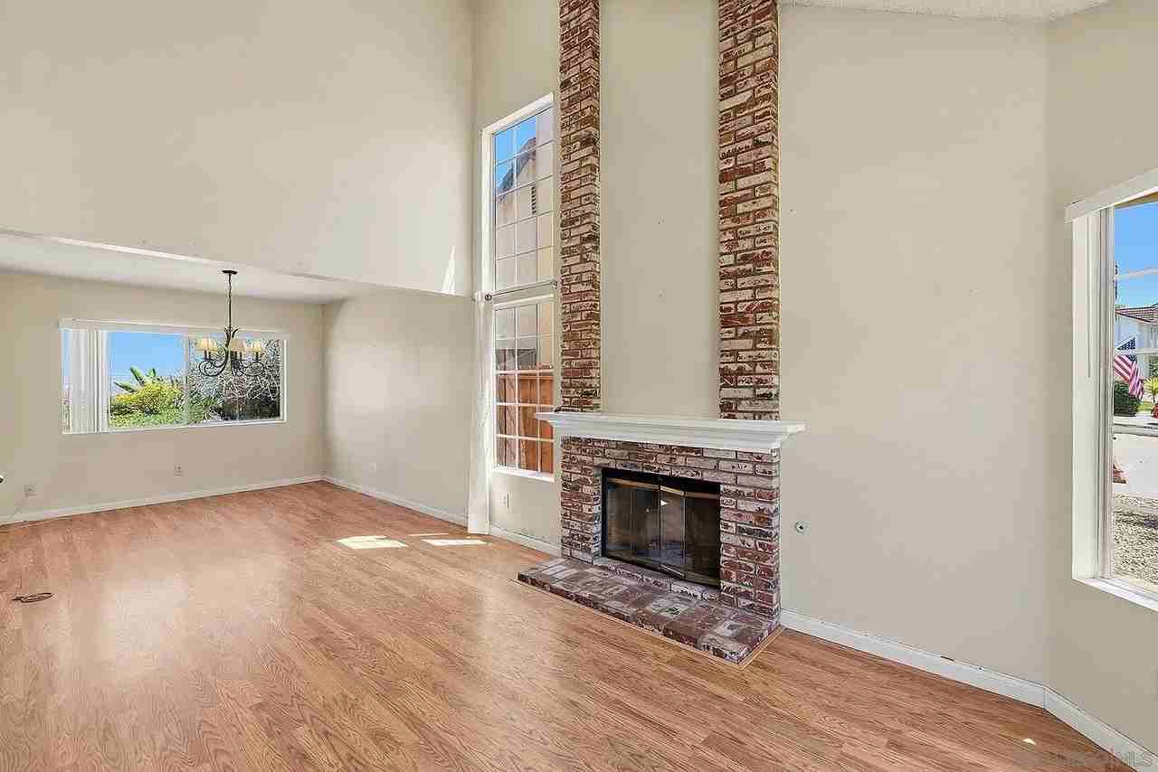4852 Northerly St - Photo 4 of 20