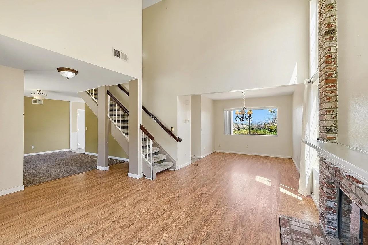 4852 Northerly St - Photo 5 of 20
