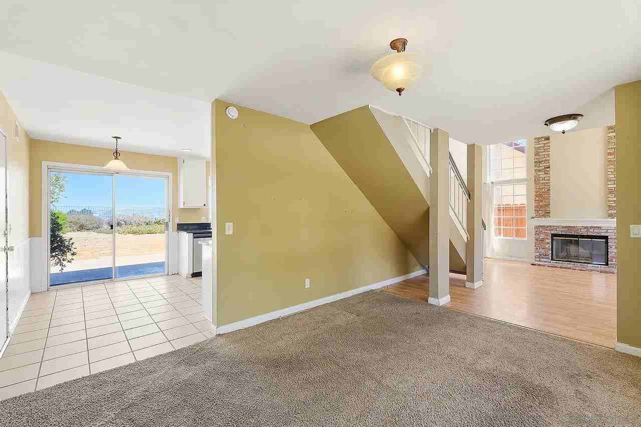 4852 Northerly St - Photo 6 of 20