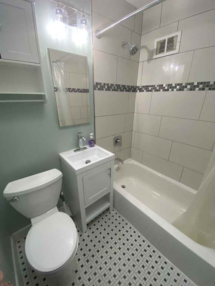 1334 Downing St Ne #1 - Photo 3 of 13