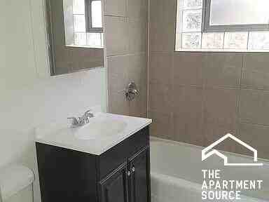 3441 S Central Ave #2 - Photo 5 of 5