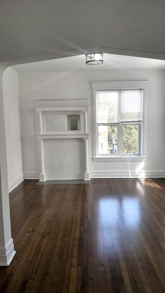 3503 W 26th St #9 - Photo 3 of 11