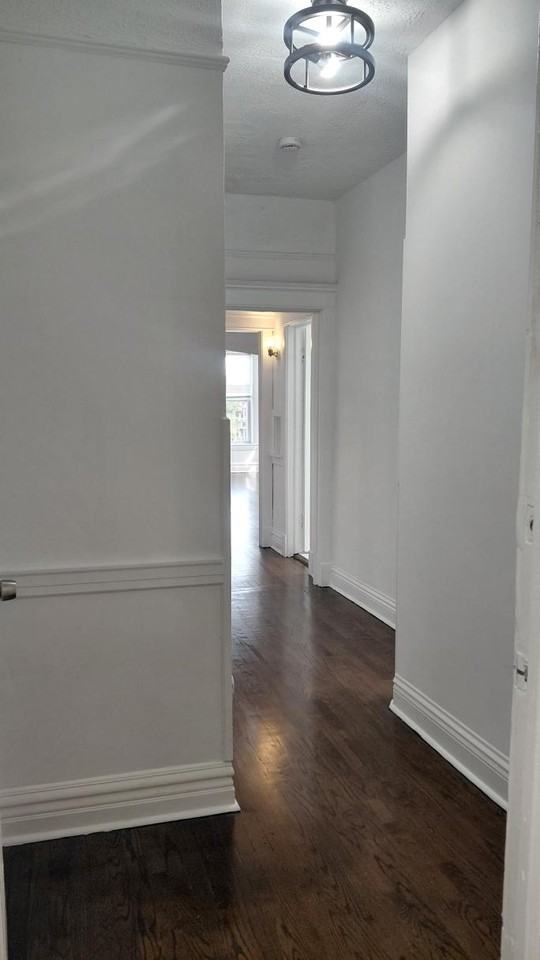 3503 W 26th St #9 - Photo 4 of 11