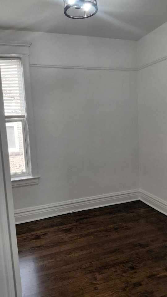3503 W 26th St #9 - Photo 6 of 11