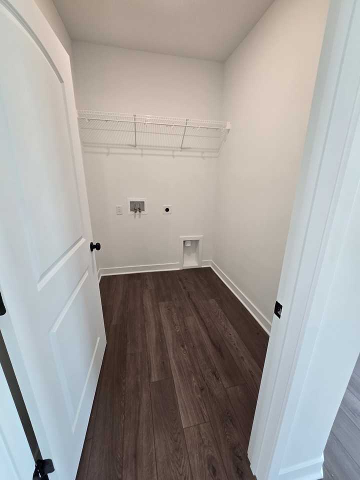12427 Aspen Dr - Photo 2 of 19