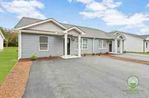 featured image of 127 Lyman Lodge Rd