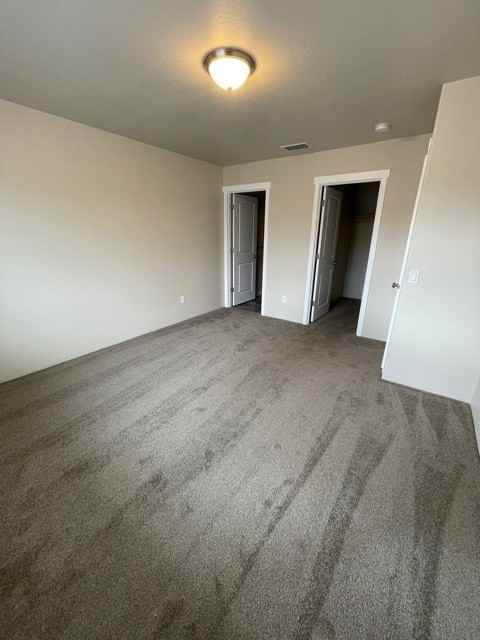 1000 Sw Oliver Pl #204 - Photo 7 of 17