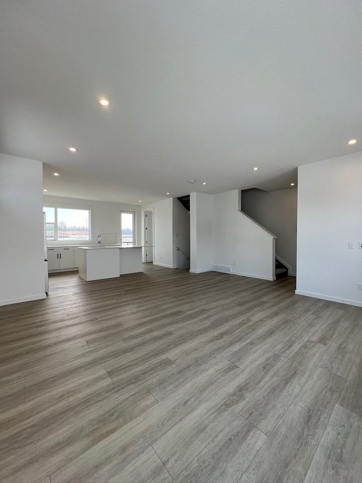 5 Rondeau Dr - Photo 3 of 17
