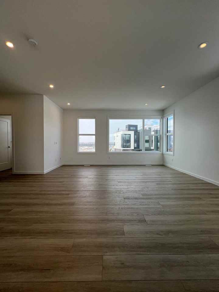 5 Rondeau Dr - Photo 6 of 17