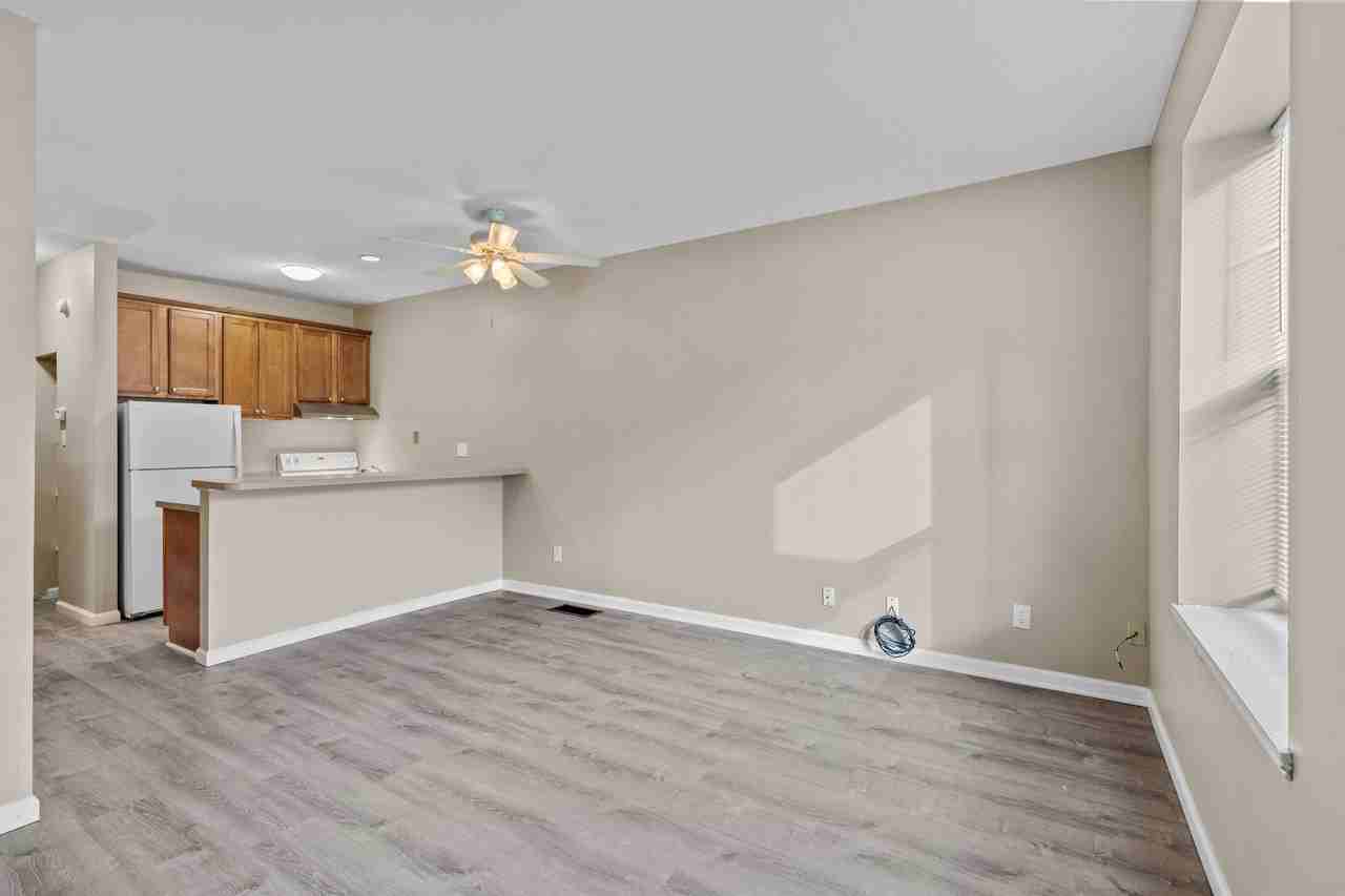 3831 Mcree Ave #B