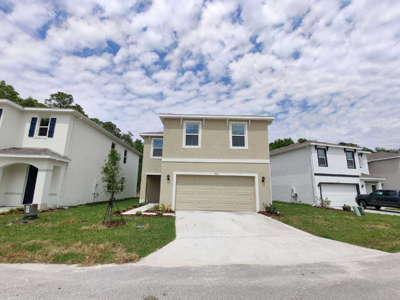 7527 Cypress Walk Dr - Photo 2 of 25