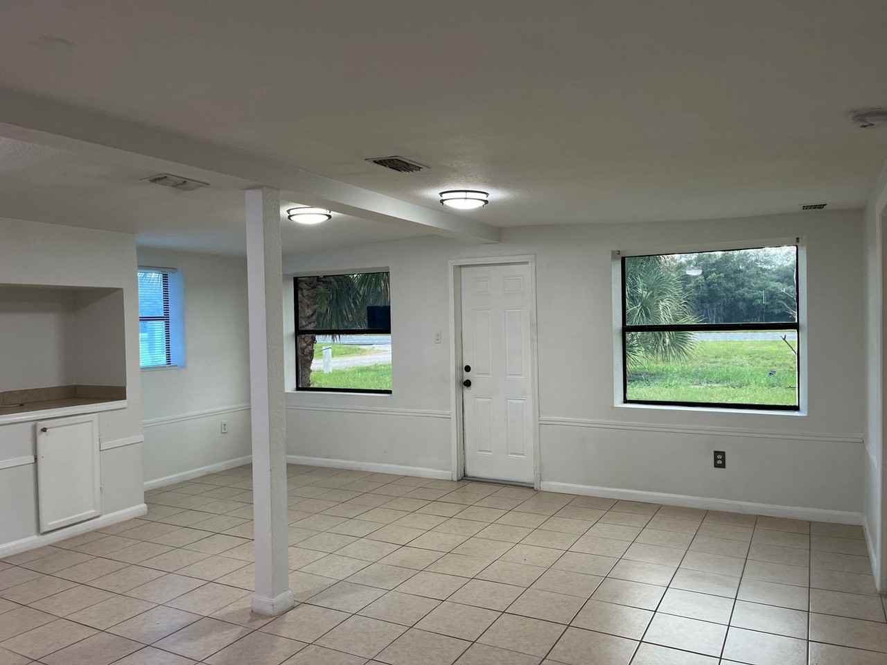 3735 State Road 60 E Frnt Apt #Apt - Photo 2 of 15