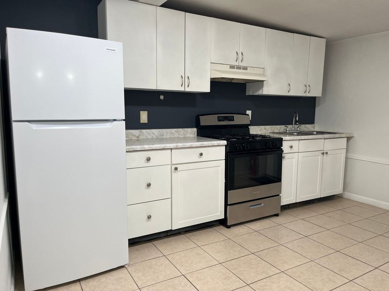 3735 State Road 60 E Frnt Apt #Apt - Photo 5 of 15